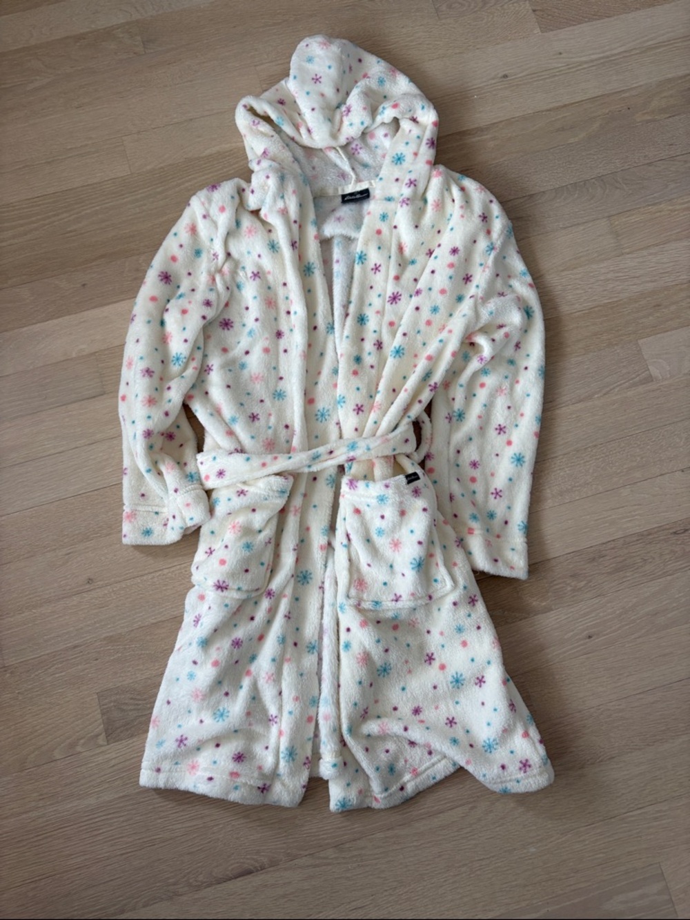 Eddie Bauer Cream Plush Kids Hooded Robe with Pink, Blue & Purple Snow Dots